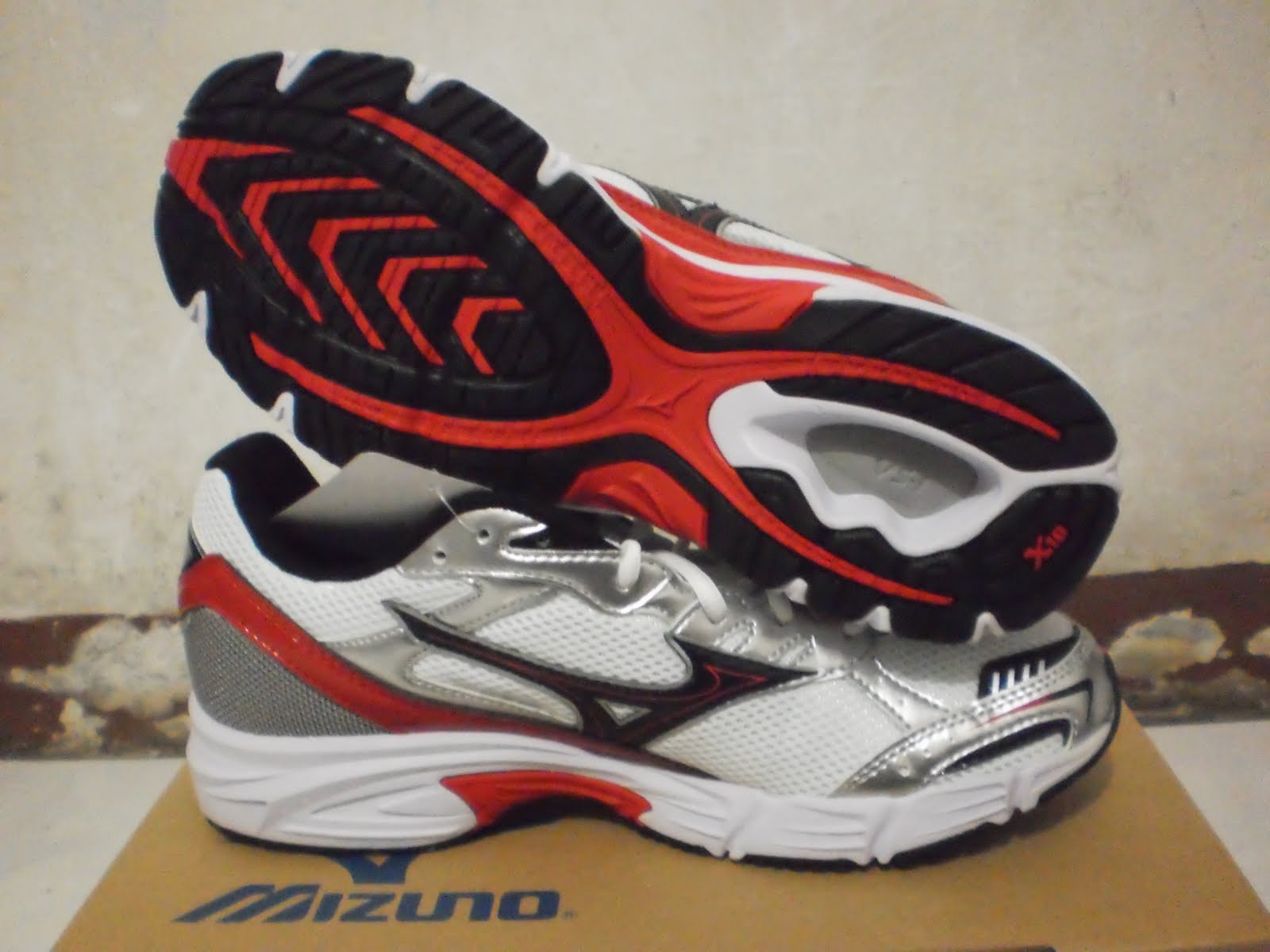 sepatu asics gel stratus 2.1 sepatu asics gel stratus 2.1